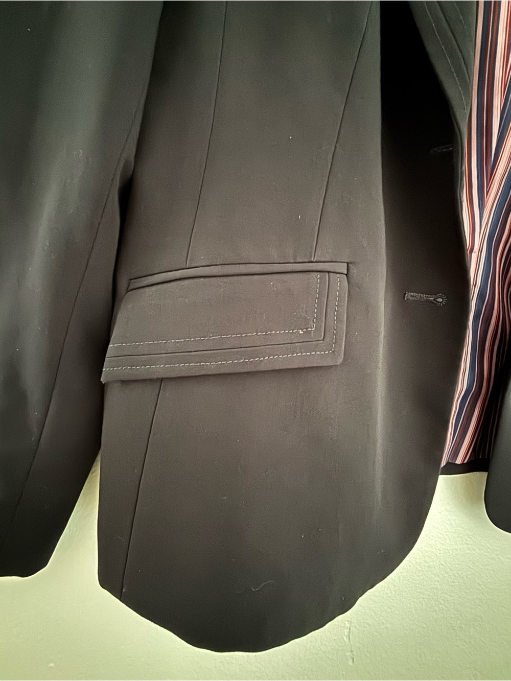 Jones New York Black Classic Two-Button Blazer - Picture 9 of 10